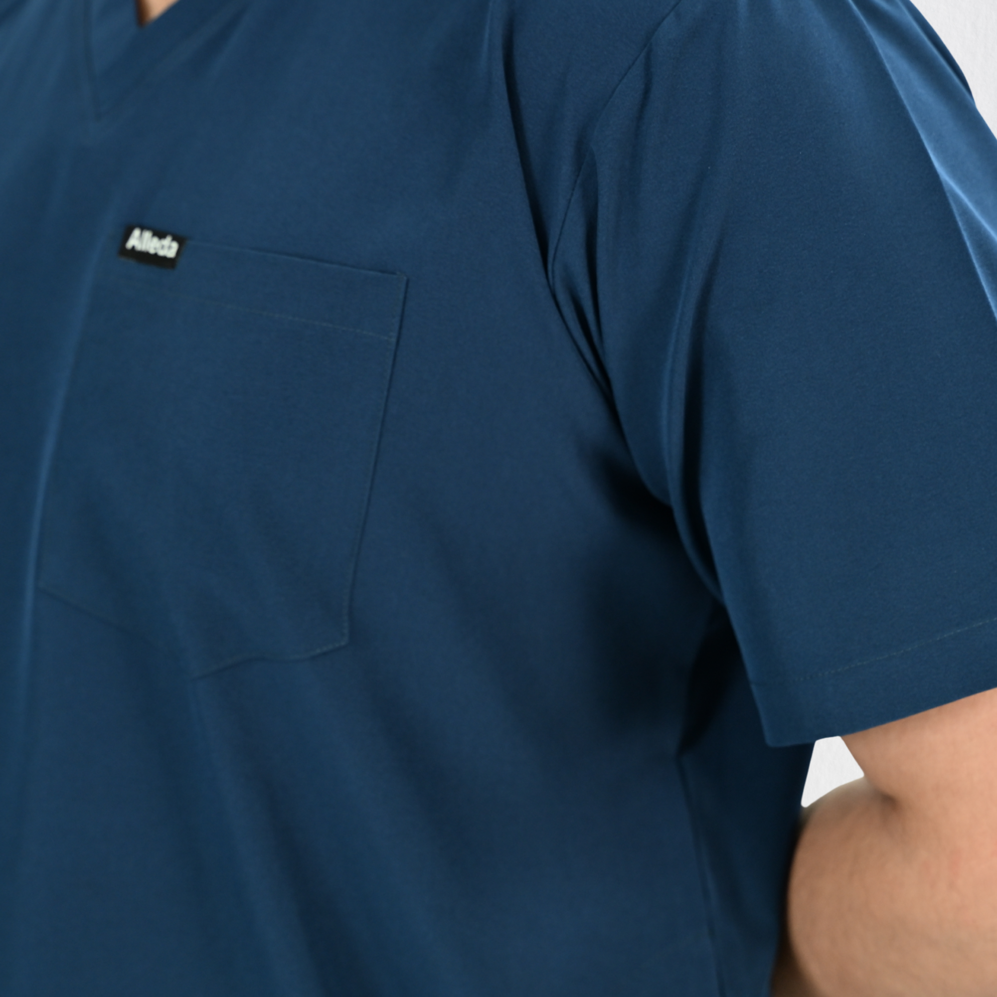 Men PrimaFlex 4 Way Stretch 3 Pocket Scrub Top - Crystal Teal