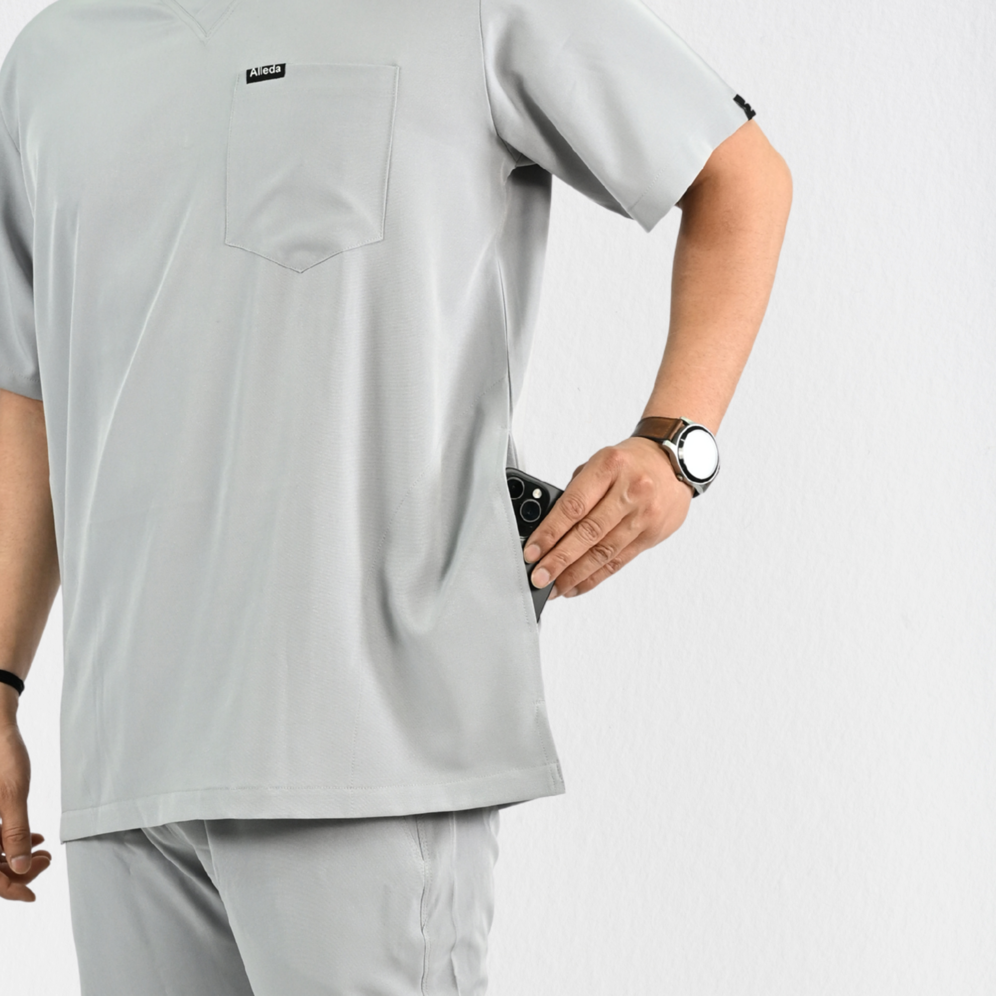 Men PrimaFlex 4 Way Stretch 3 Pocket Scrub Top - Light Grey