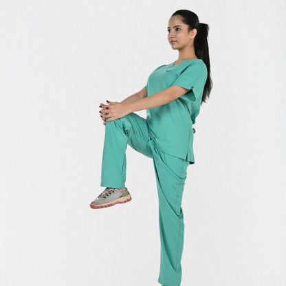 Women UltraFlex 4 Way Stretch 5 Pocket Scrub Bottom - Surgical Green