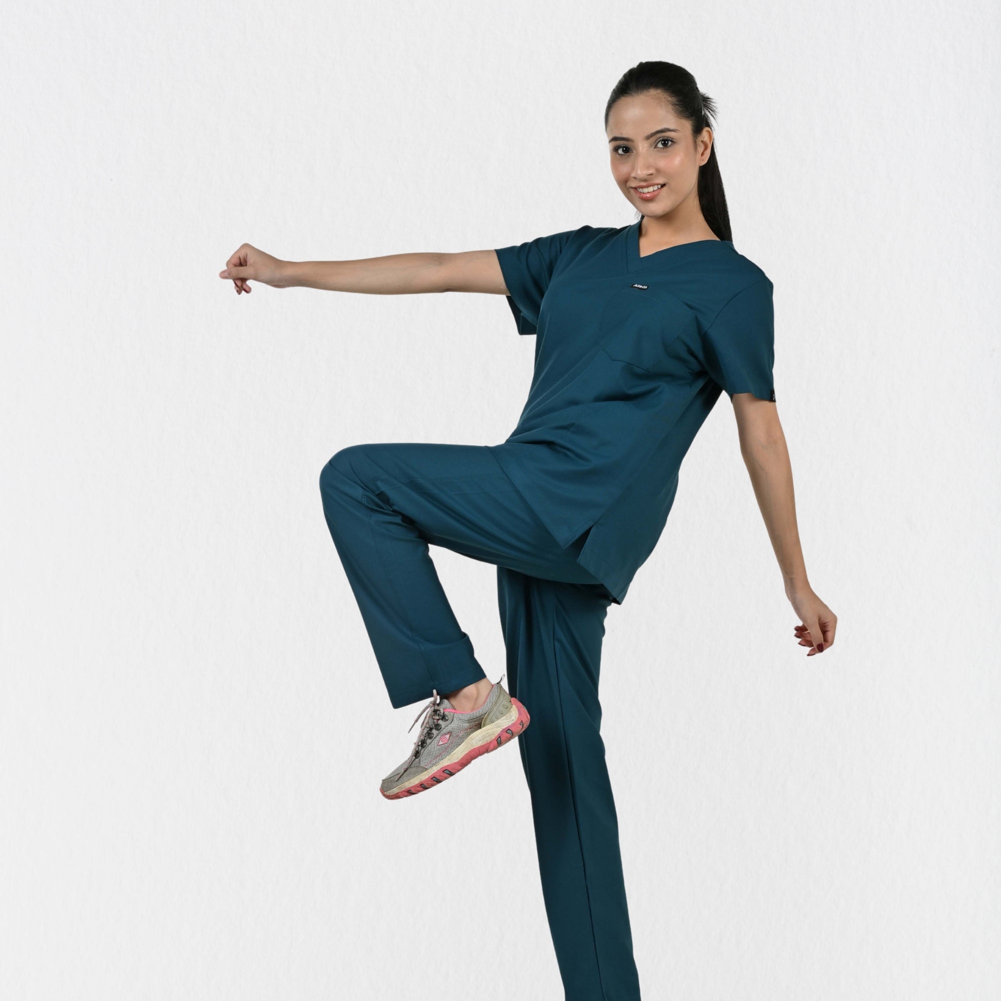 Women UltraFlex 4 Way Stretch 5 Pocket Scrub Bottom - Teal