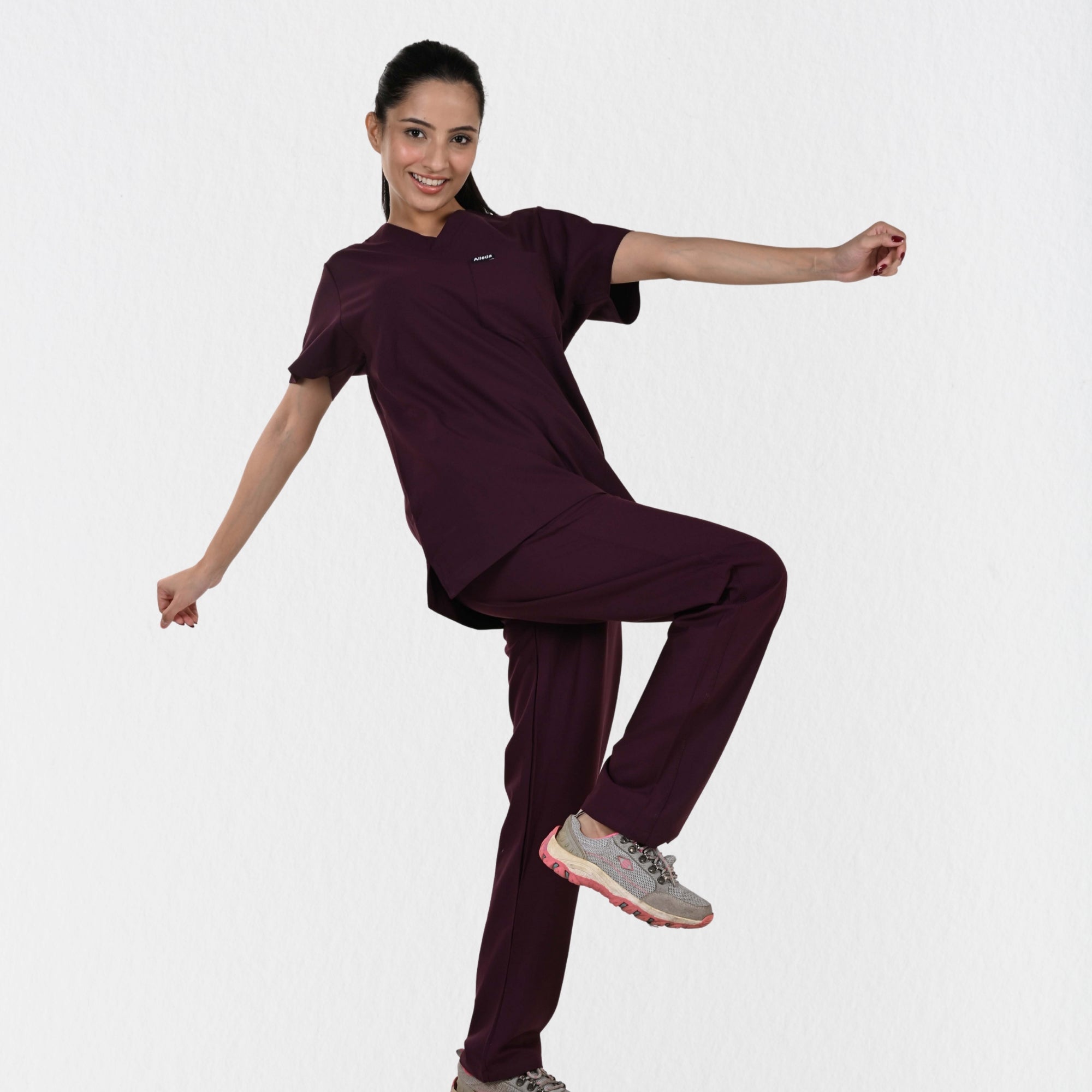 Alleda UltraFlex women's wine scrub set full outfit — independent top and bottom sizing, best women's wine maroon medical scrubs India 2025 2026
