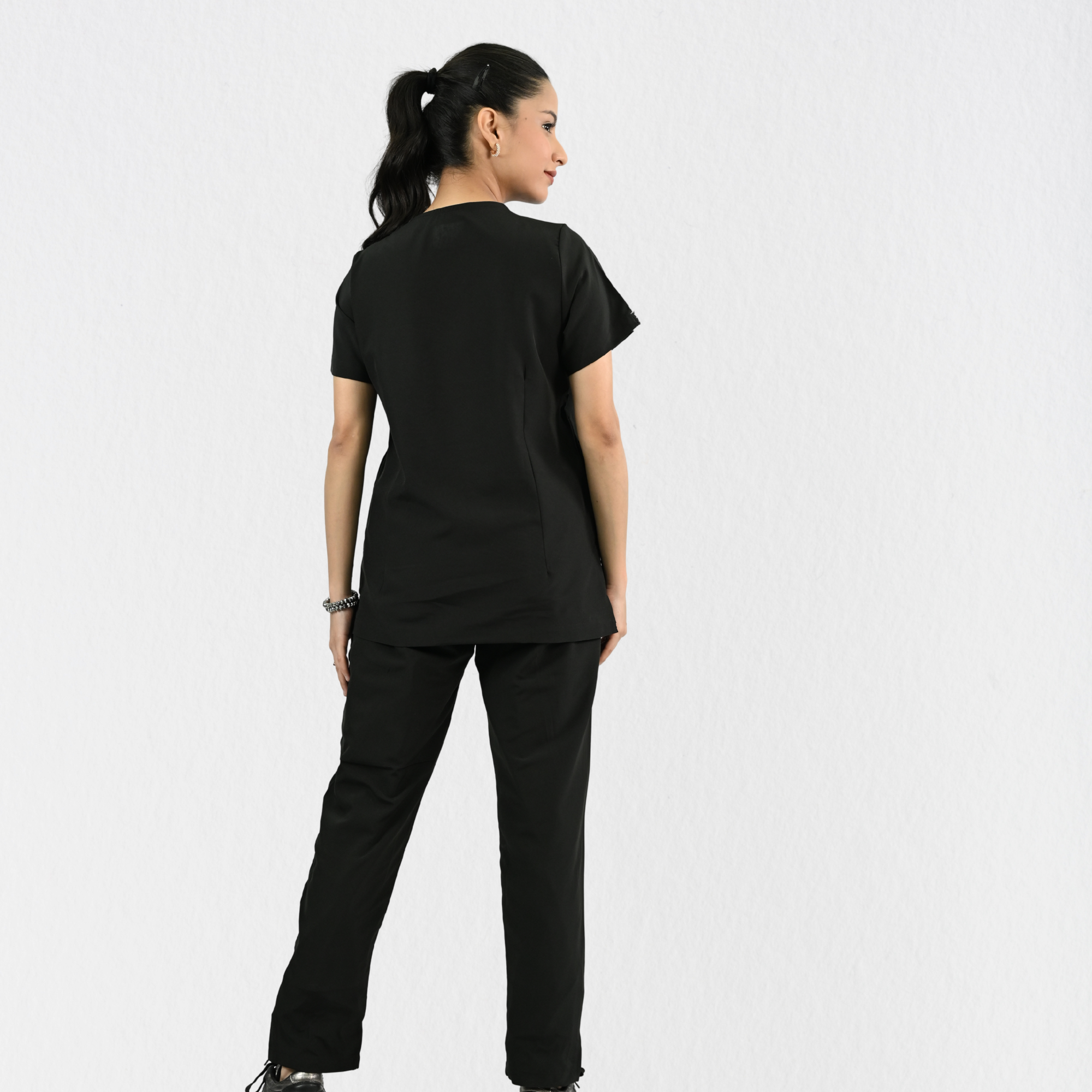 Women PrimaFlex 4 Way Stretch 8 Pocket V Neck Scrub Set - Black